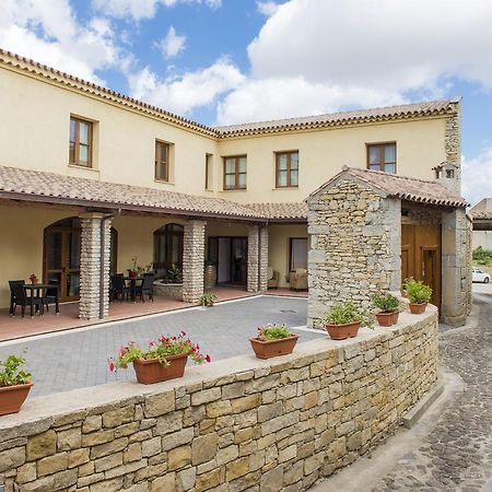 Albergo Diffuso Il Mandorlo Baressa Exteriör bild